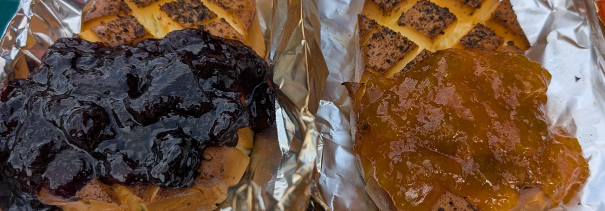 Cherry & Black Pepper Smoked Cream Cheese