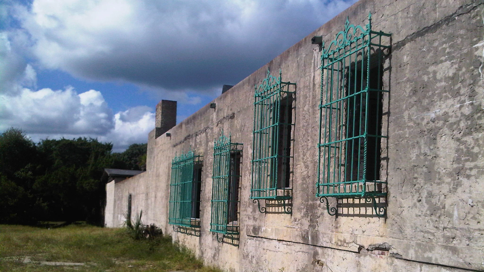 Huntington Beach State Park