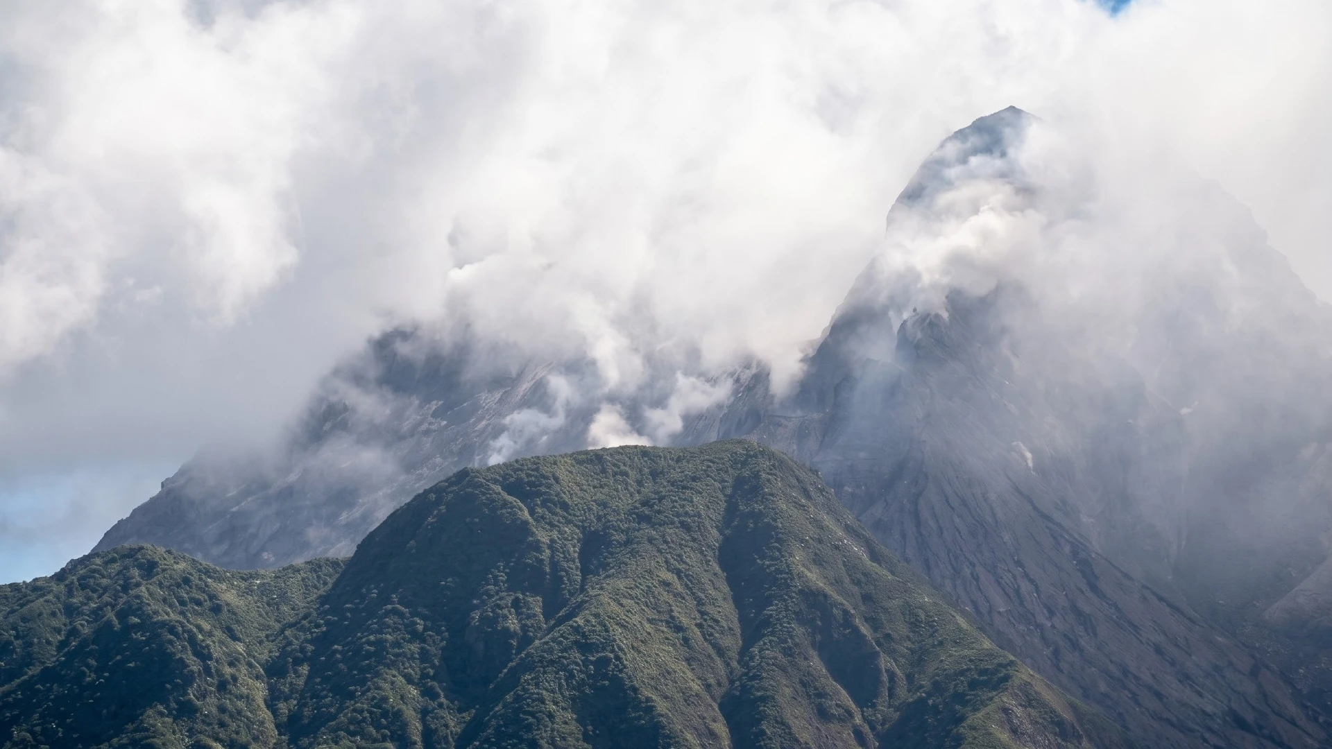 Soufriere Hills from Garibaldi Hill