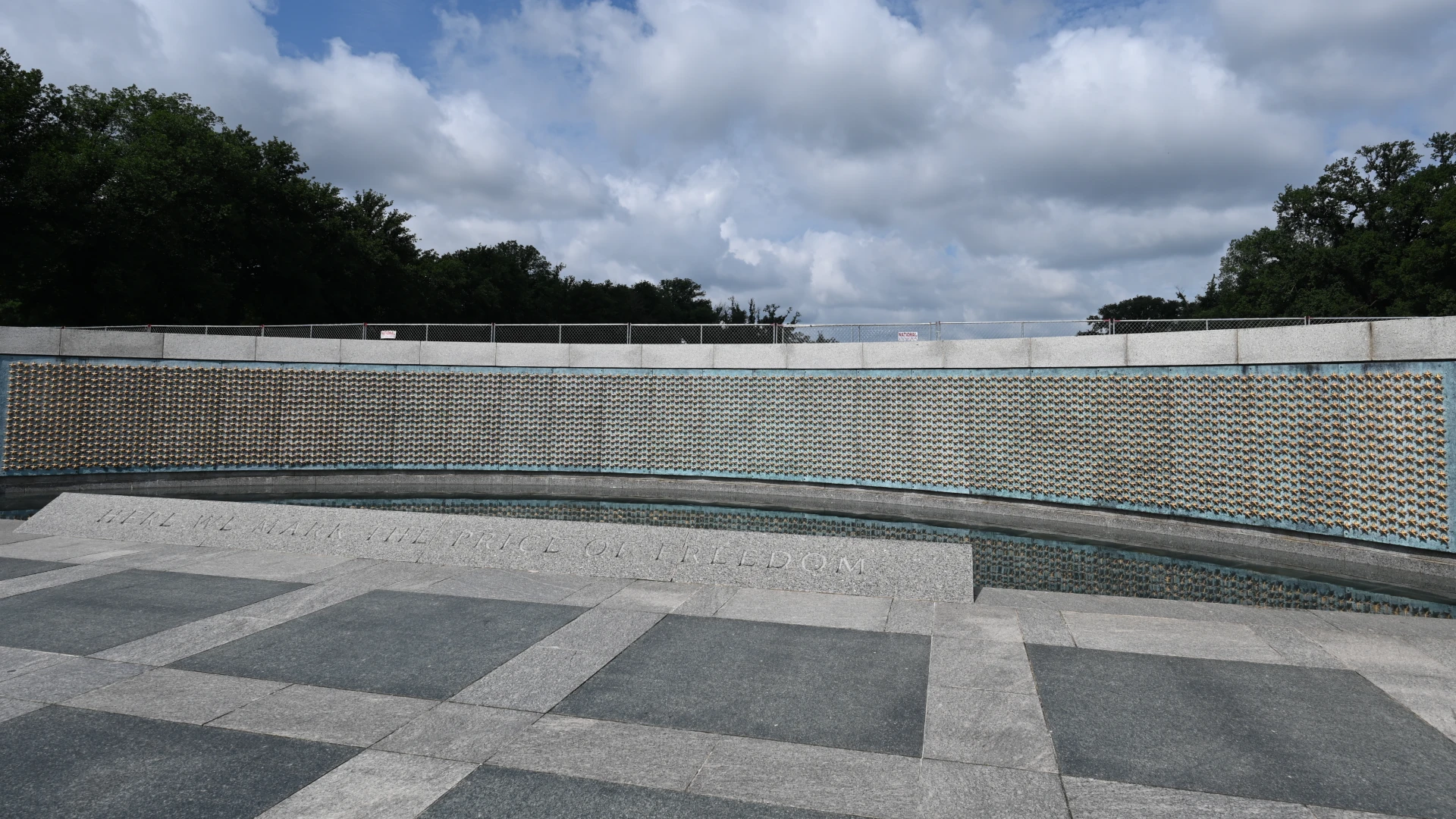 kl_wwiimemorial_03
